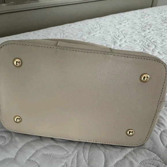 POM POM LONDON: Lambeth Bag Maple Pebble Grain Stone 🌸 - Picture 4 of 8